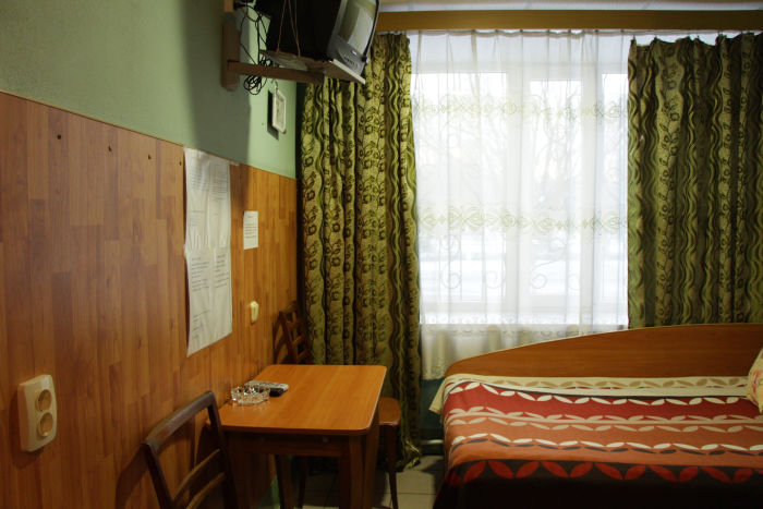 Снять двухместный номер недорого. Петропавловск в гостиница Южная.